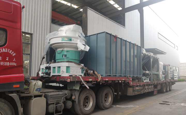 2臺新式660顆粒機生產線發(fā)貨